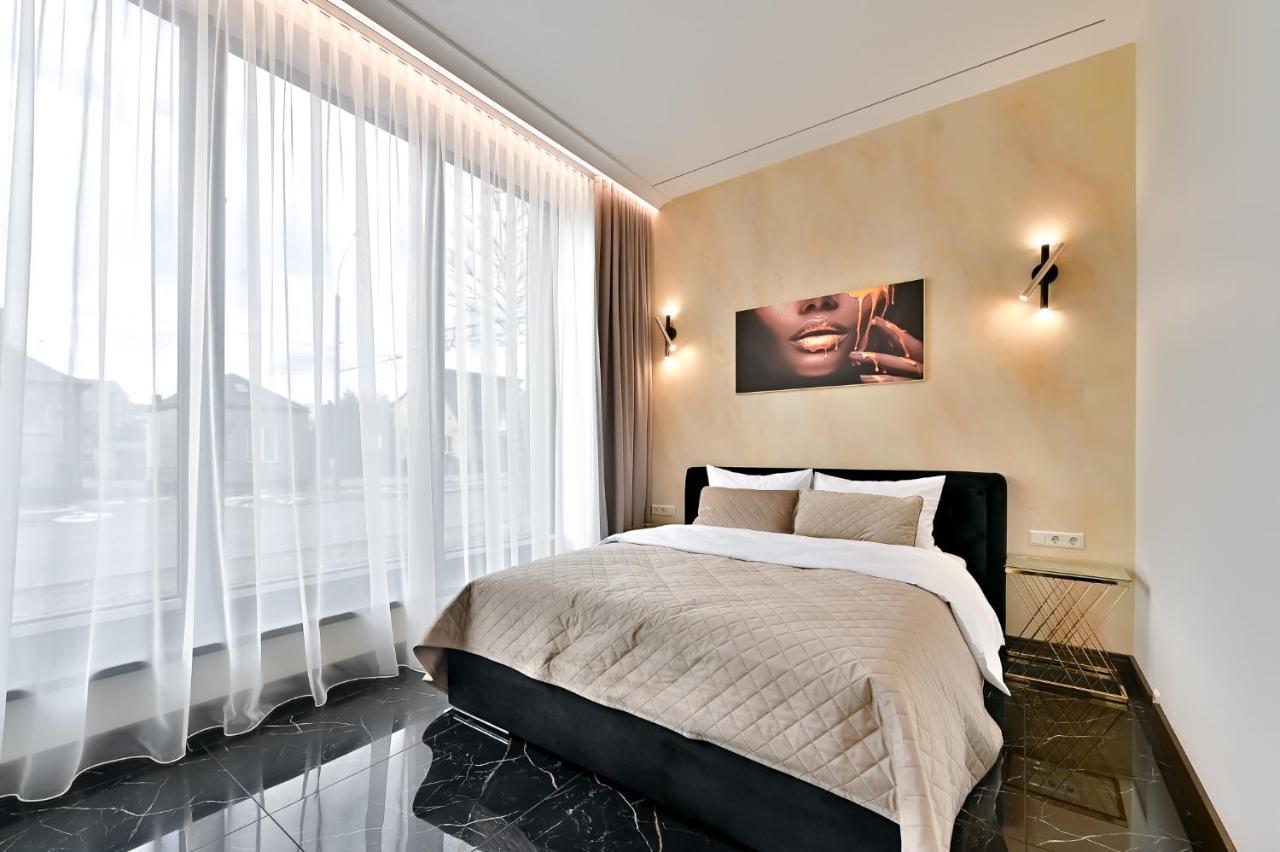 Aparthotel Diamond Sveciu Namai Kaunas Exterior foto